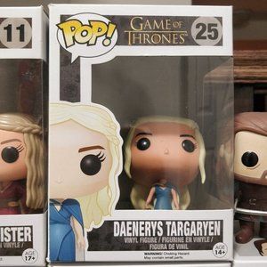Funko POP! Game of Thrones Figure (Daenerys Targaryen #25)